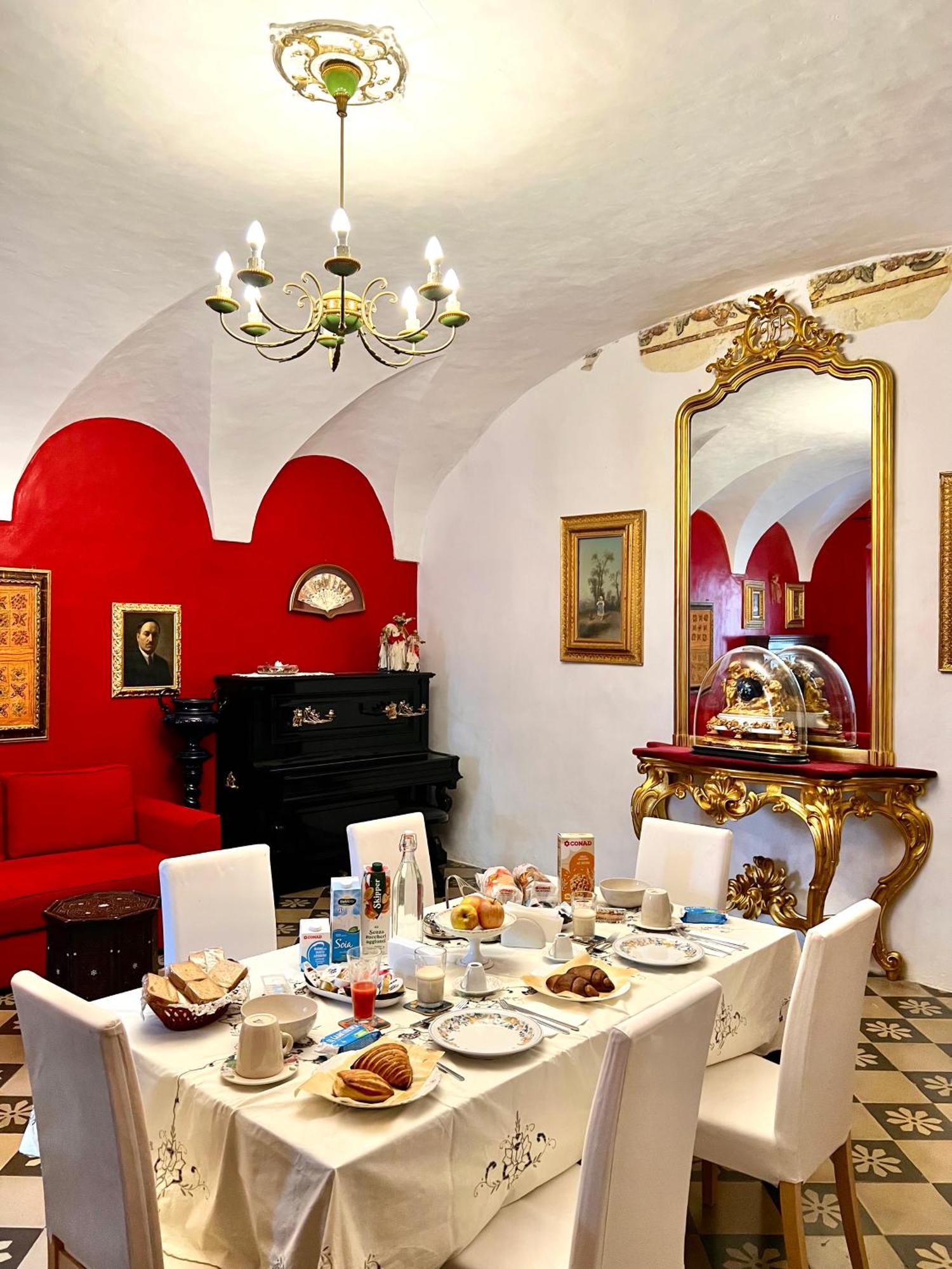 B&B Palazzo Lombardi Lucera Eksteriør bilde